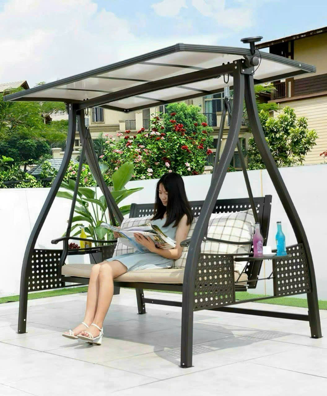 Xích Đu 3 Chỗ Nhập Khẩu ( Mái Che Pin Mặt Trời) XDN31 Xích Đu 3 Chỗ Nhập Khẩu ( Mái Che Pin Mặt Trời) XDN31