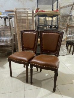 Bộ Bàn Ăn Tròn 10 Ghế Louis Gỗ Sồi BT1011
